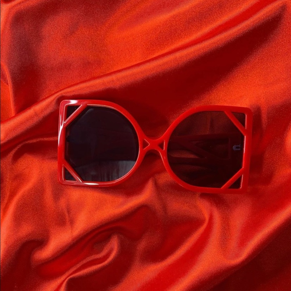 Red Shades
